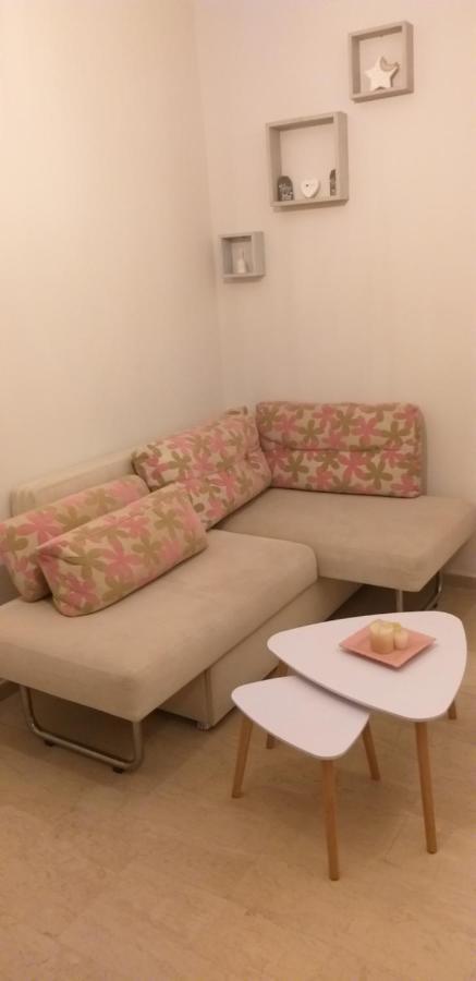 The George Apartments Nea Kallikrateia Bagian luar foto